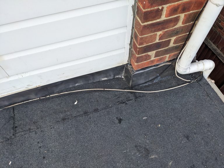 Felt roofer